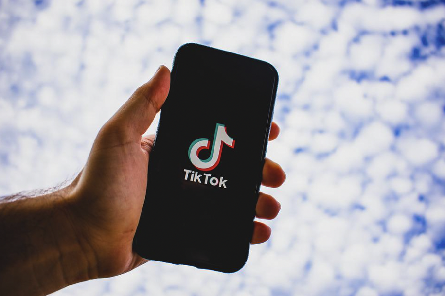 3 Ways to Spy on the Best Ads on TikTok [& Get Inspiration for Your Own]